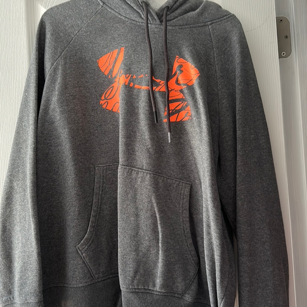 under armor hoodie